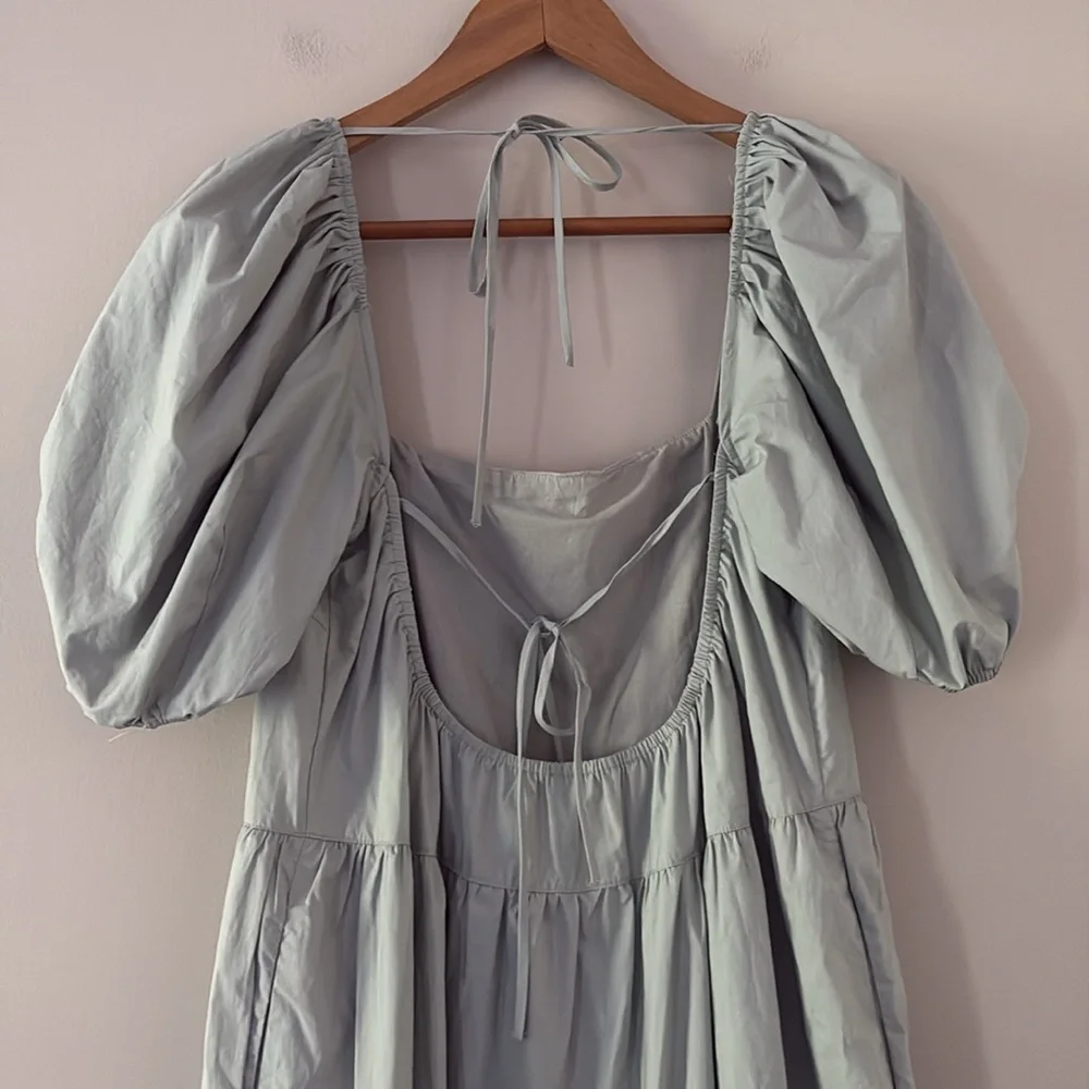 ASTR The Label llana Midi Dress Puff Sleeve Tiered‎ Skirt Tie Back Light Green M